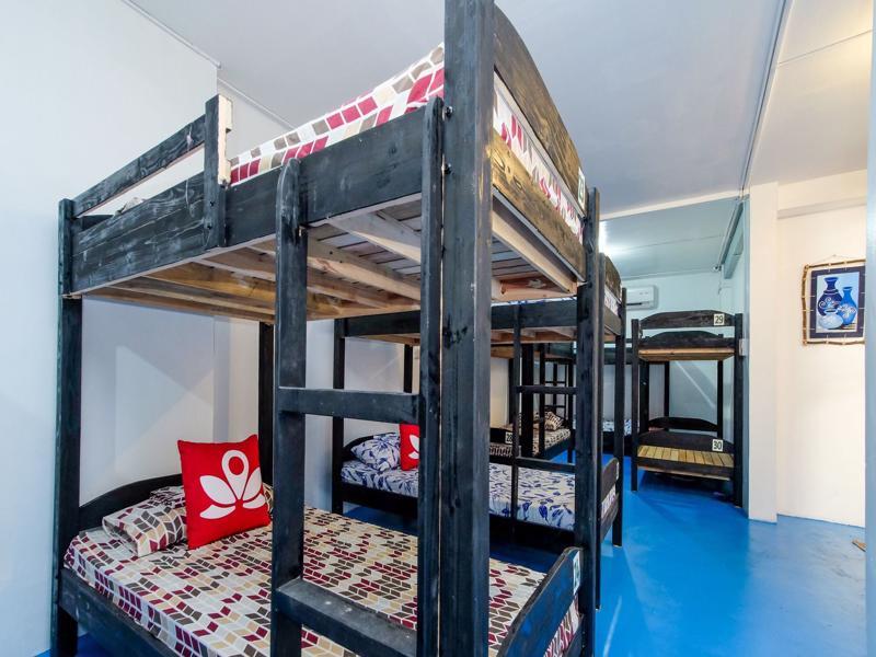 Zen Hostel Haven Backpackers Макати Экстерьер фото